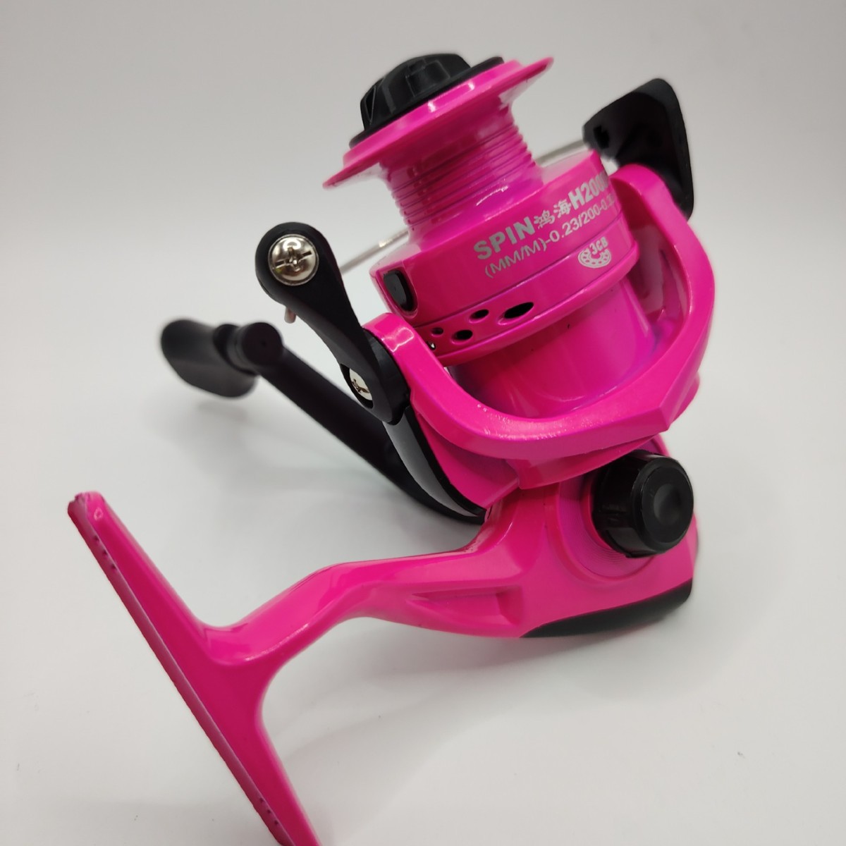 Kołowrotek spinningowy Outlife – Surf Fishing Equipment recenzja i cena